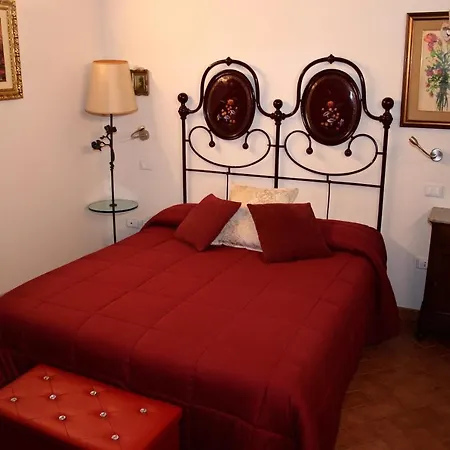 Antiche Dimore San Felice 招待所 3*