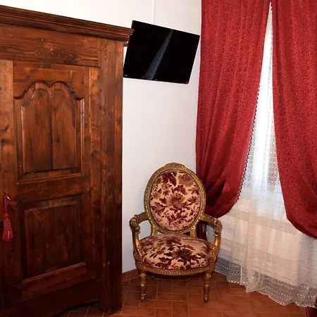 בית הארחה Antiche Dimore San Felice 3*