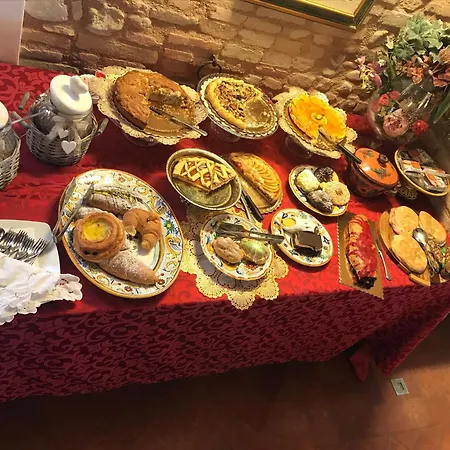 Antiche Dimore San Felice ספלו