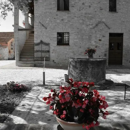 Antiche Dimore San Felice 招待所