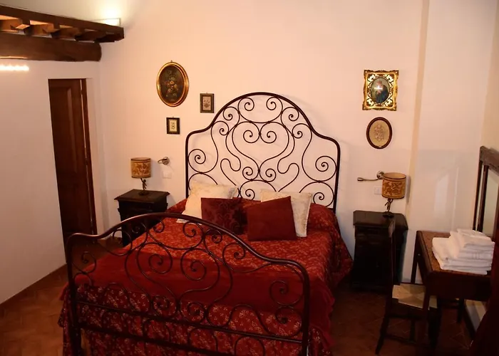 بيت ضيافة Antiche Dimore San Felice 3*