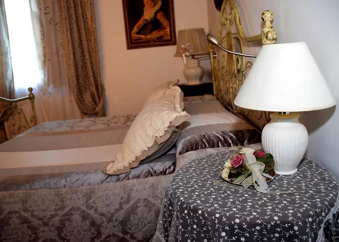 Antiche Dimore San Felice بيت ضيافة